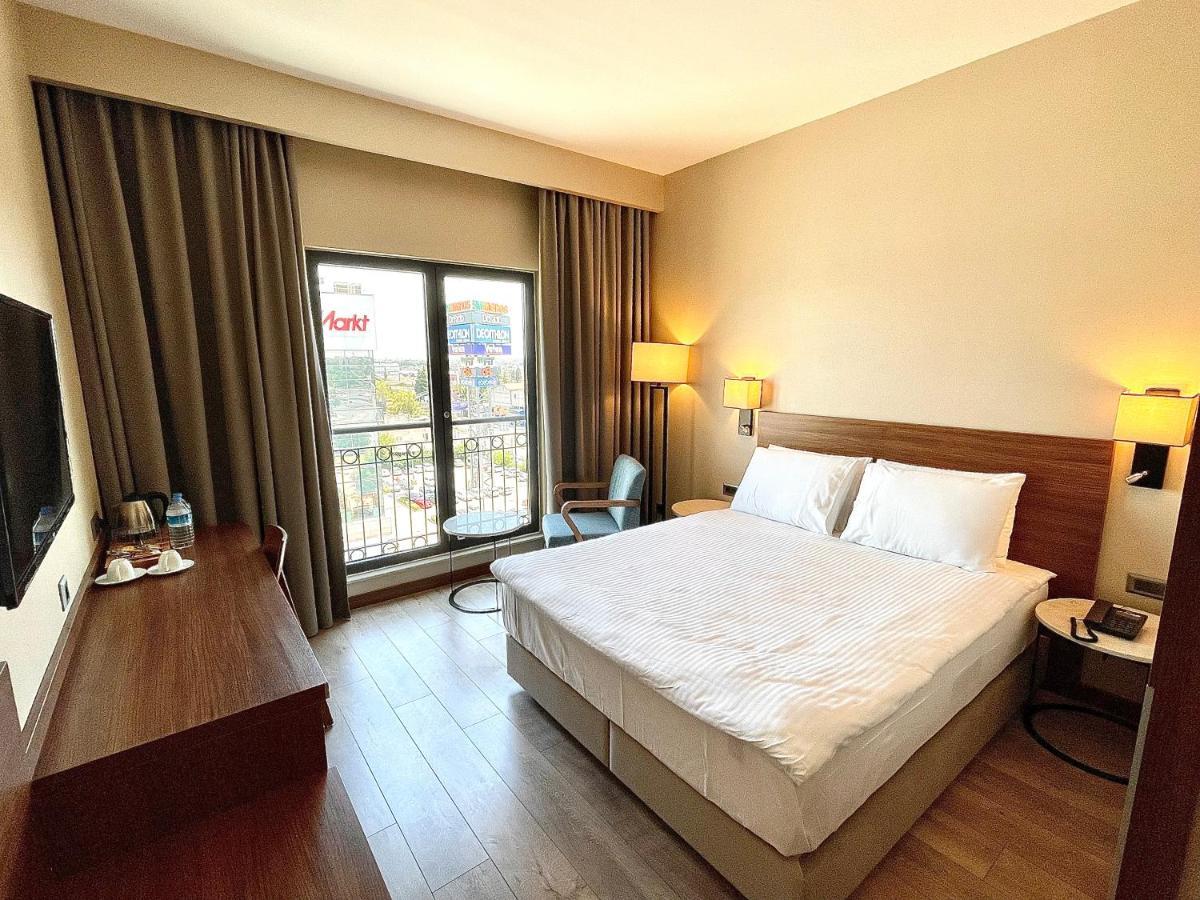 Tuerkmen Riverside Hotel Адана Екстер'єр фото